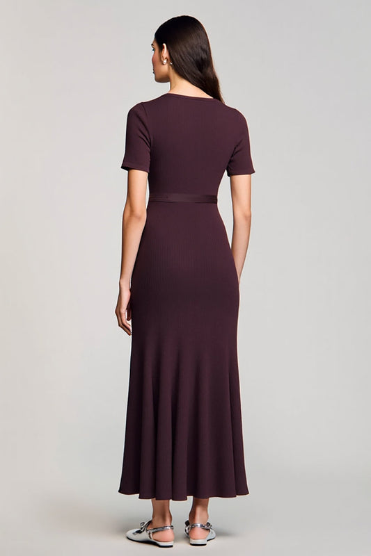Robe longue de cérémonie rouge foncé avec ceinture