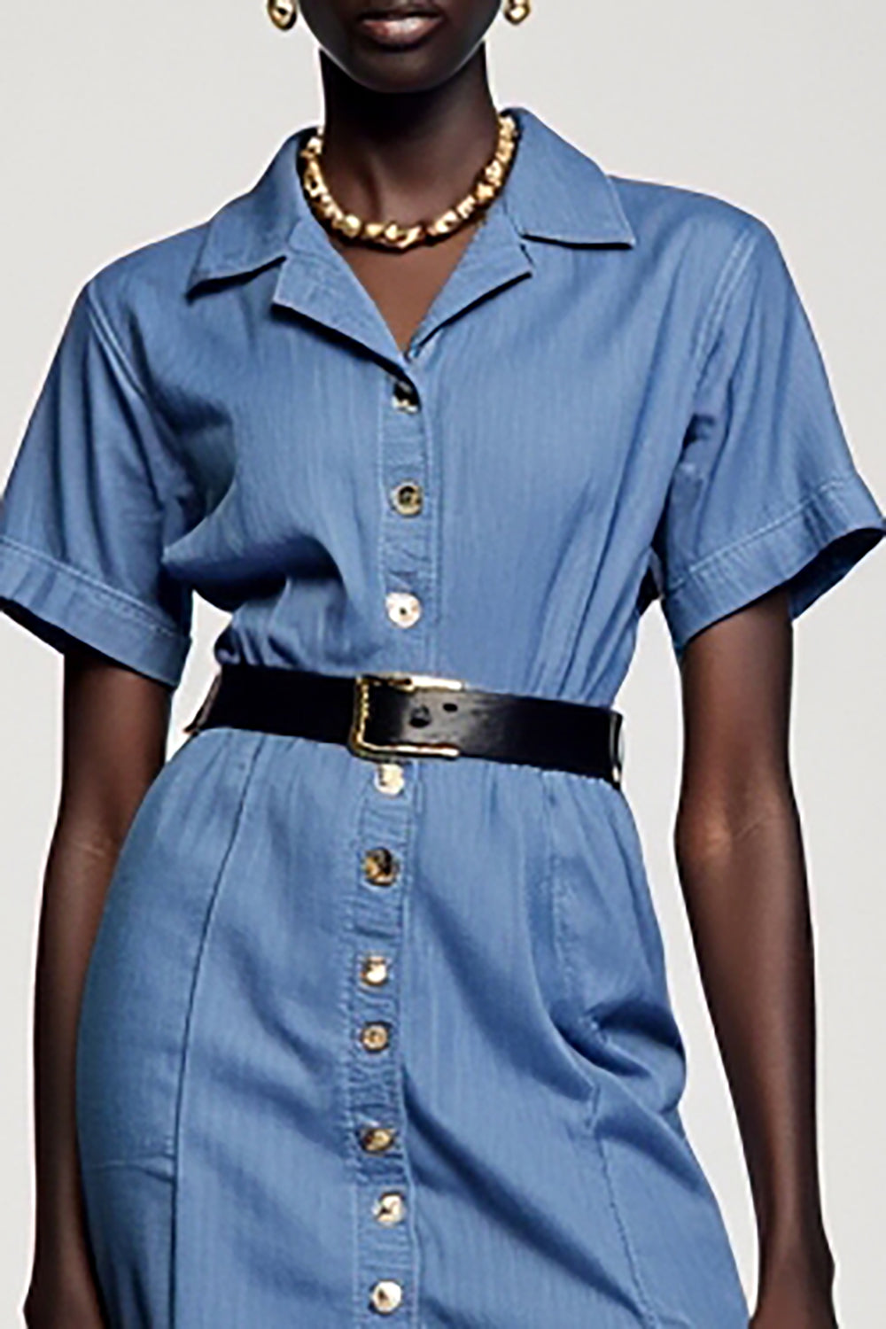 Robe de travail mini fourreau bleue à revers crantés avec ceinture