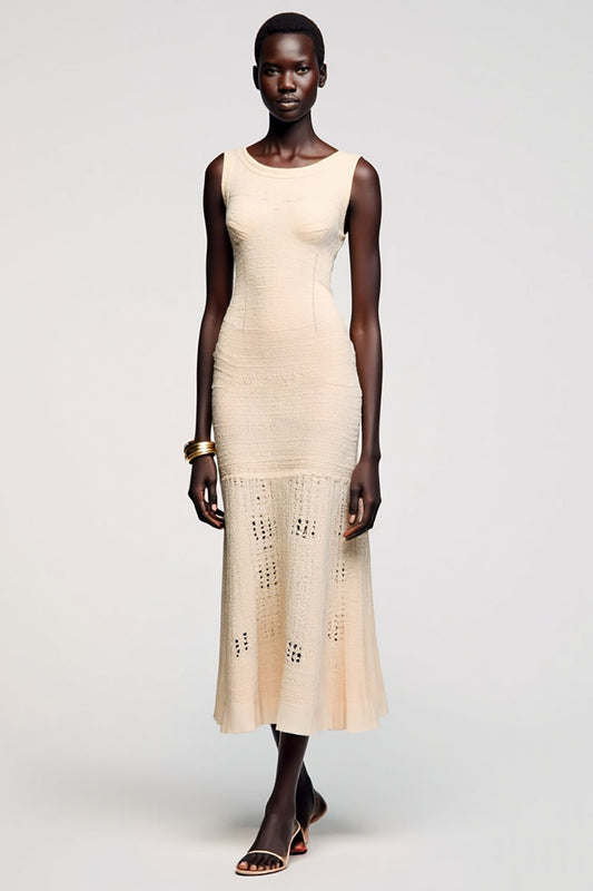 Robe de cocktail mi-longue évasée abricot