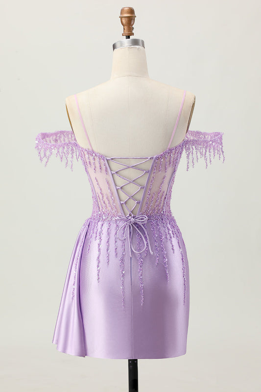 Robe de soirée courte à épaules dénudées avec corset perlé et paillettes lilas