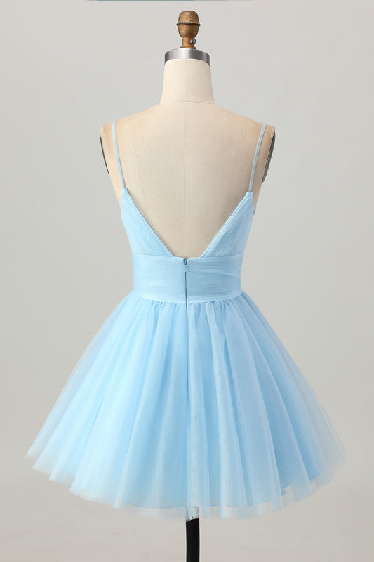 Robe de bal courte bleu ciel coupe A à fines bretelles