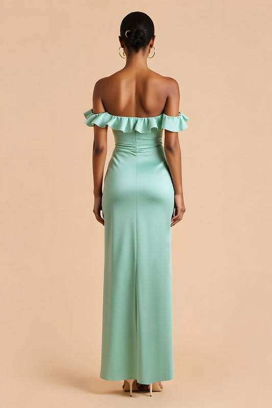 Robe longue de demoiselle d'honneur vert menthe en satin fourreau épaules dénudées