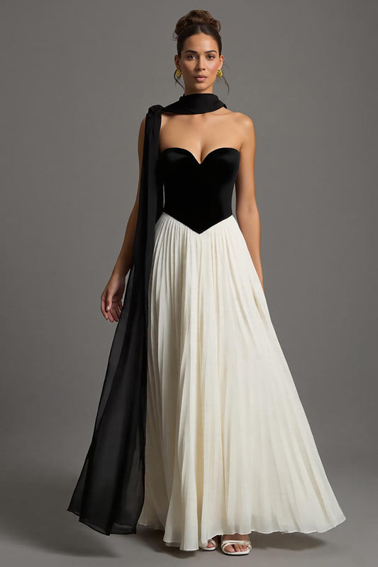 Robe de soirée longue trapèze en mousseline noire et blanche