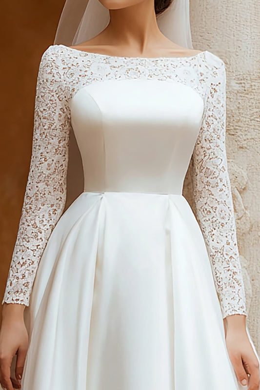 Robe de fiançailles en dentelle évasée à manches longues ivoire