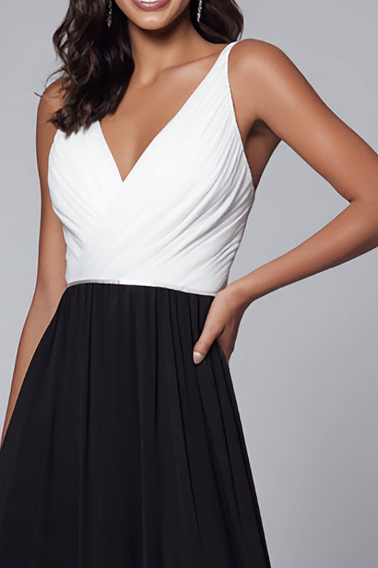 Robe longue de soirée évasée noire et blanche à col en V avec fente