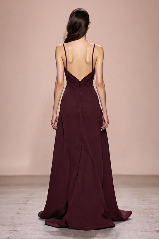 Robe de soirée longue fourreau ruchée à fines bretelles rouge foncé