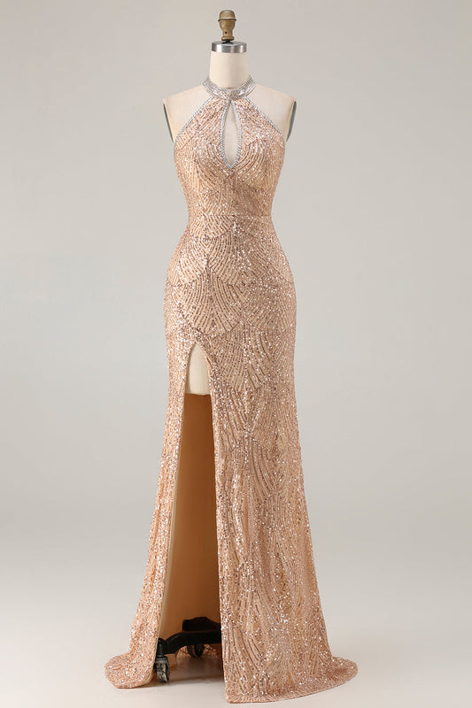 Robe de bal longue en dentelle à paillettes et perles champagne avec dos nu et fente