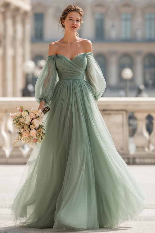 Robe de demoiselle d'honneur à manches trapèze et épaules dénudées couleur Eucalyptus