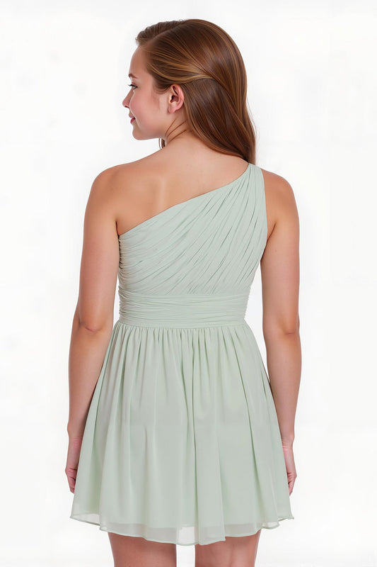 Robe courte de demoiselle d'honneur junior en mousseline de soie vert sauge coupe trapèze à une épaule