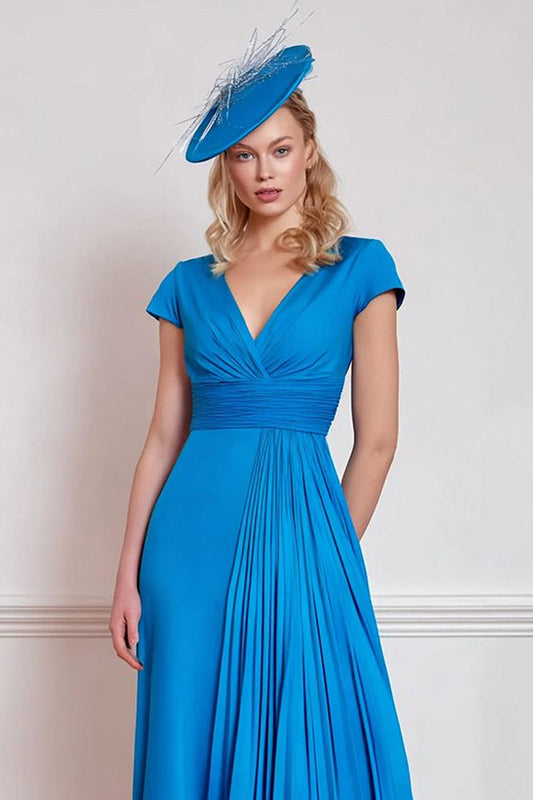 Robe de mère de la mariée plissée en mousseline bleue col en V coupe trapèze