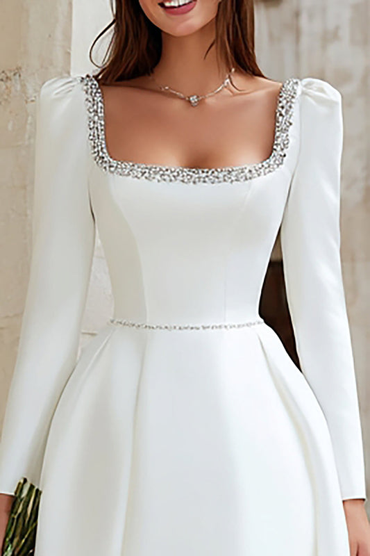 Robe de fiançailles mini évasée ivoire à col carré