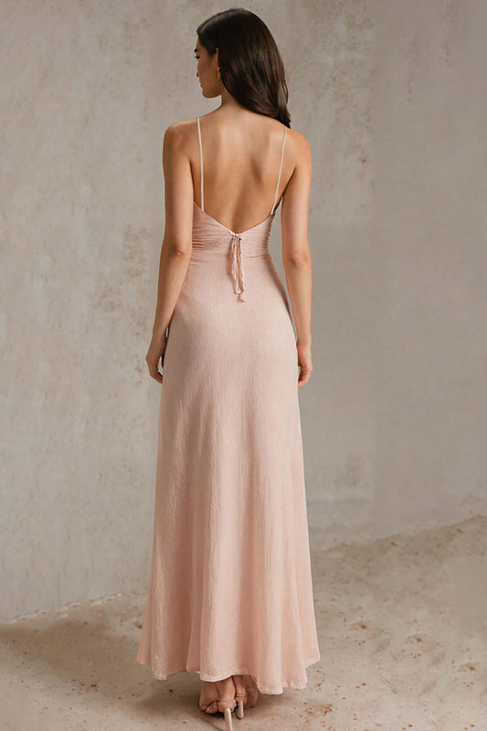 Robe de soirée fourreau rose à bretelles spaghetti