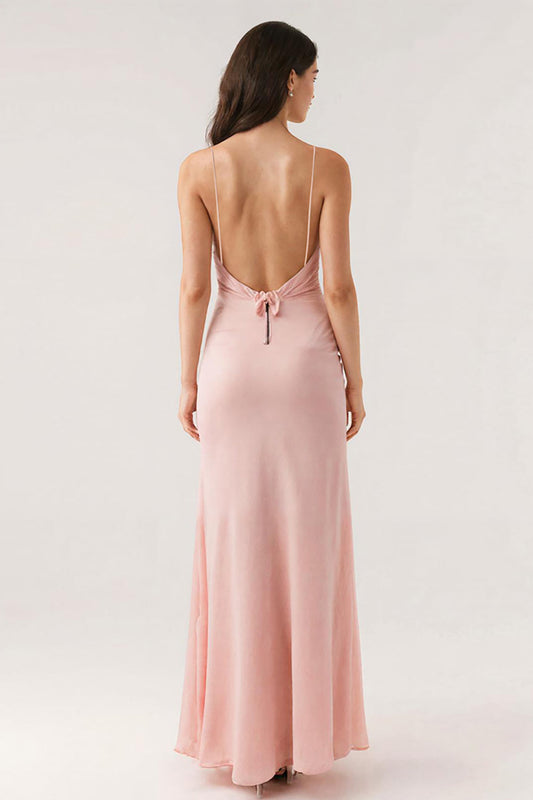 Robe de soirée fourreau rose à fines bretelles