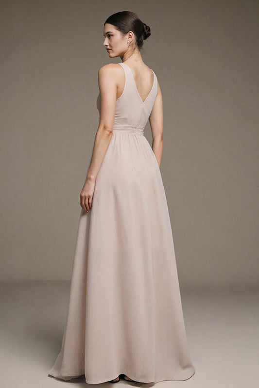 Robe de soirée longue trapèze ivoire à col en V
