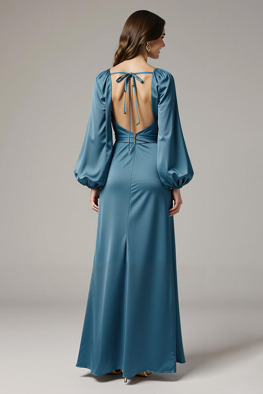 Robe de soirée longue grise et bleue en satin avec col en V et manches