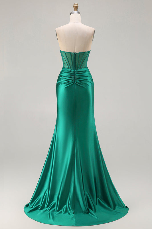 Robe de soirée longue sirène bustier vert foncé avec perles et fente