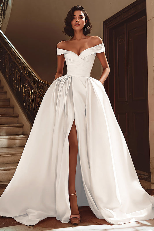 Robe de mariée bustier en satin blanc à traîne avec fente
