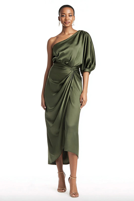 Robe de soirée fourreau mi-longue satinée olive à une épaule