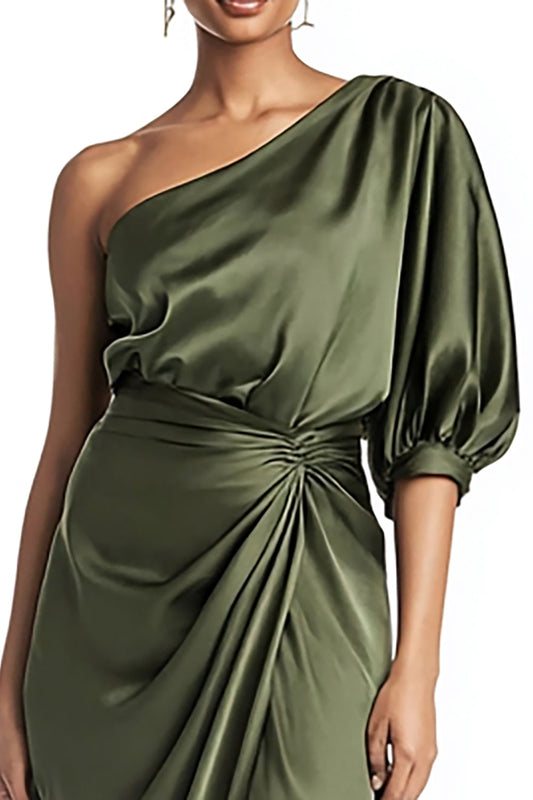 Robe de soirée fourreau mi-longue satinée olive à une épaule