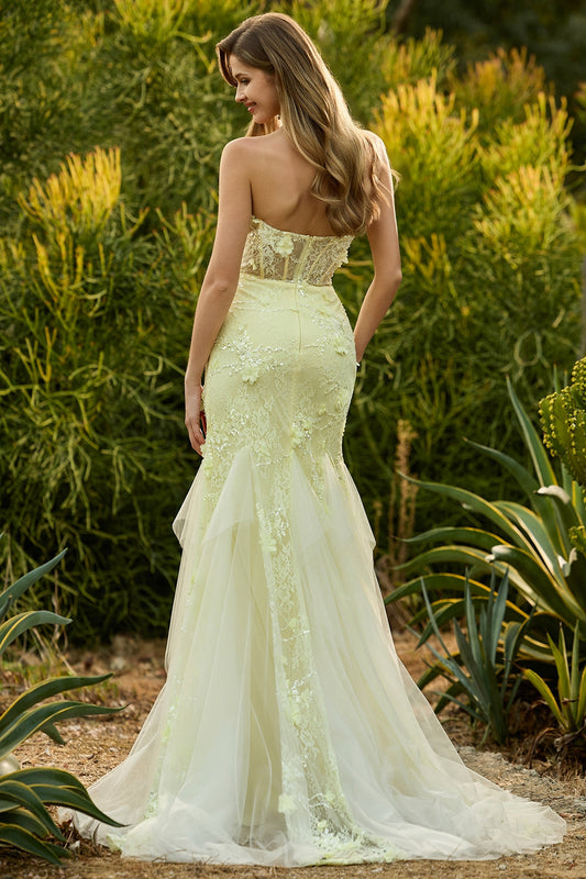 Robe de bal longue sirène jaune sans bretelles avec corset et dentelle, ornée de fleurs en 3D