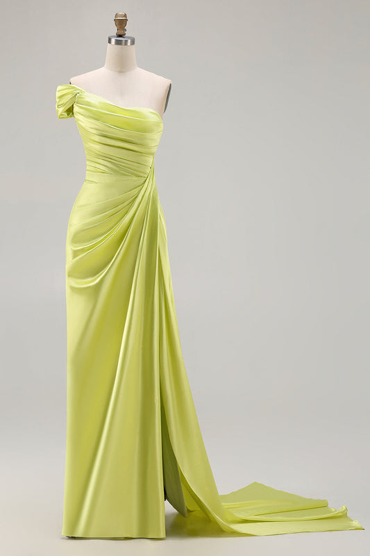 Robe de bal longue fourreau froncé vert asymétrique avec fente
