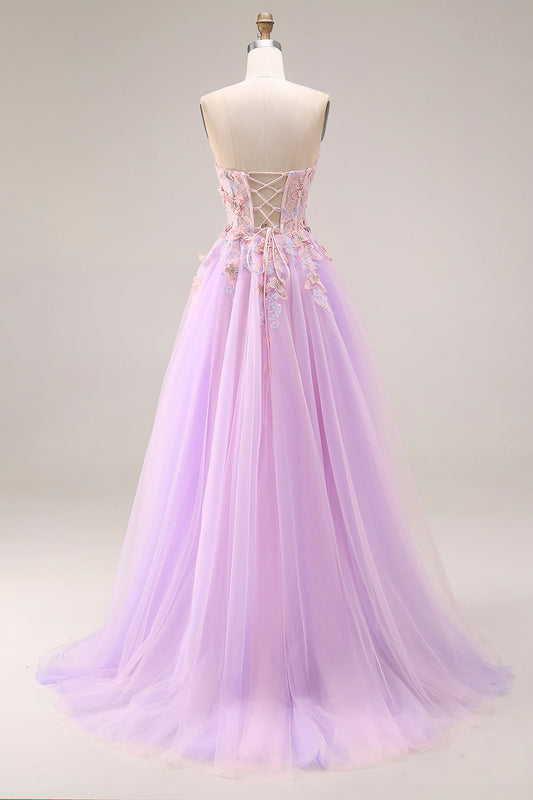 Robe de bal longue en tulle lilas à motif appliqué avec fente, coupe trapèze et décolleté en cœur