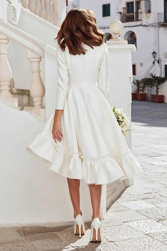 Robe de fiançailles midi évasée ivoire à manches longues et volants