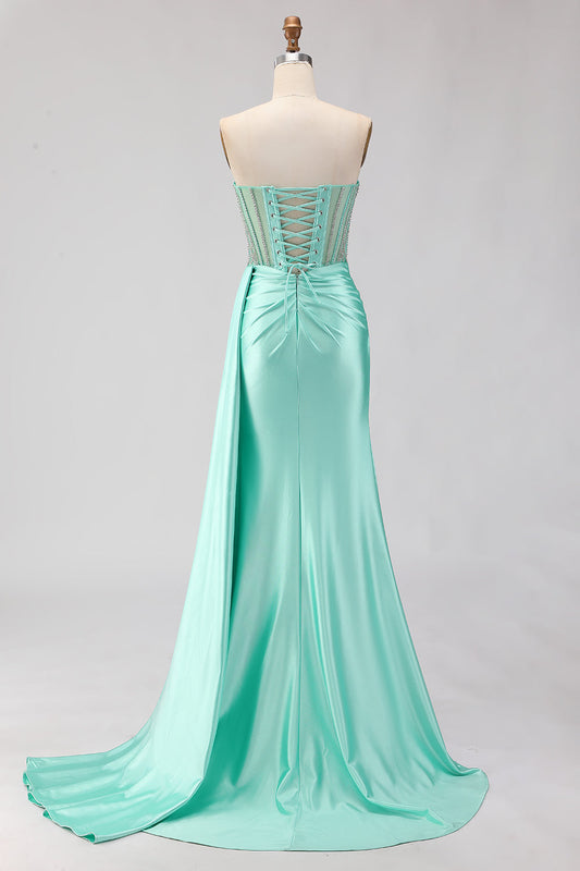 Robe de bal longue bustier sirène vert menthe ornée de perles avec fente