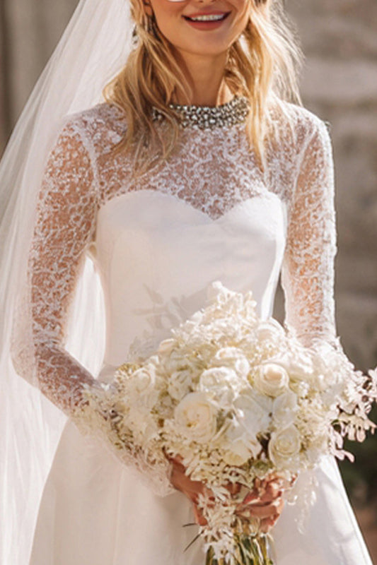 Robe de mariée de palais de justice blanche à manches longues en dentelle ligne A