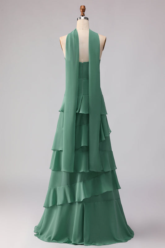 Robe de demoiselle d'honneur longue verte trapèze à volants, col cœur, avec un foulard assorti