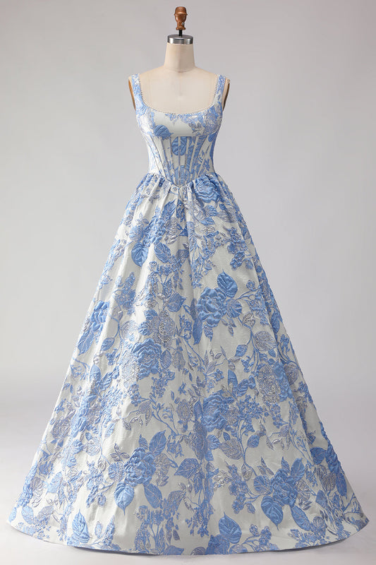 Robe de bal longue en brocart jacquard coupe trapèze bleu clair avec corset et perles