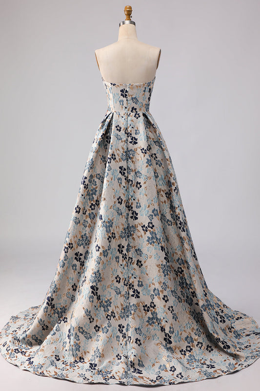 Robe de bal longue sans bretelles évasée avec fente, imprimé fleur bleue