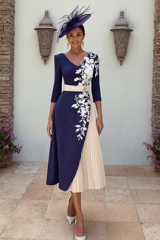 Robe de Mère de la Mariée Mi-Longue Bleu Marine Col V Coupe Trapèze avec Appliques