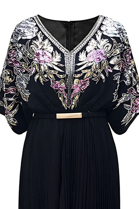 Robe Fourreau Noire Années 20 à Sequins Plissée Col V avec Ceinture