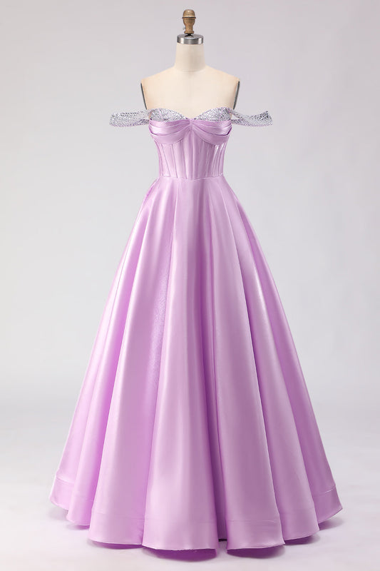 Robe de bal longue en tulle violet clair coupe trapèze avec corsage perlé et épaules dénudées