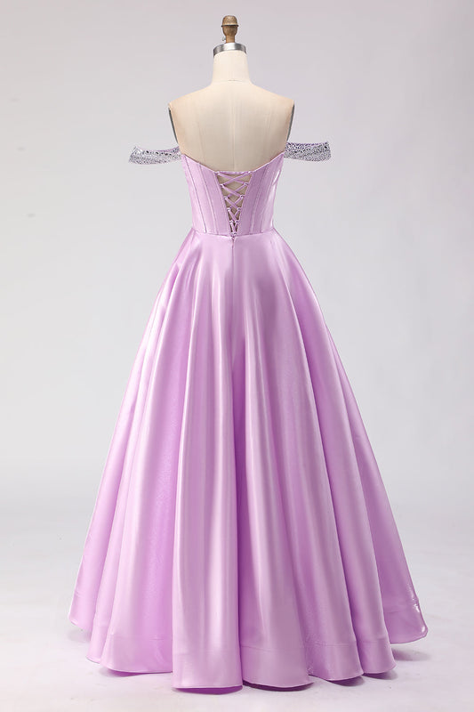 Robe de bal longue en tulle violet clair coupe trapèze avec corsage perlé et épaules dénudées