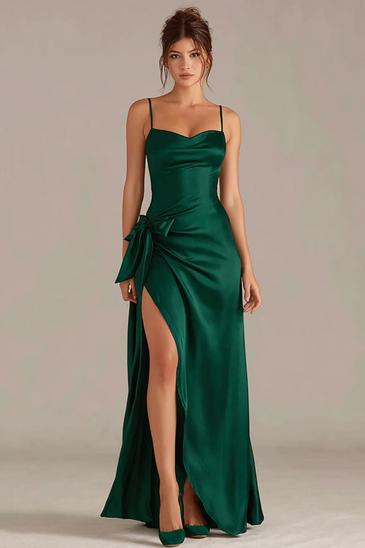 Robe longue de soirée vert foncé en satin fourreau à fines bretelles avec fente