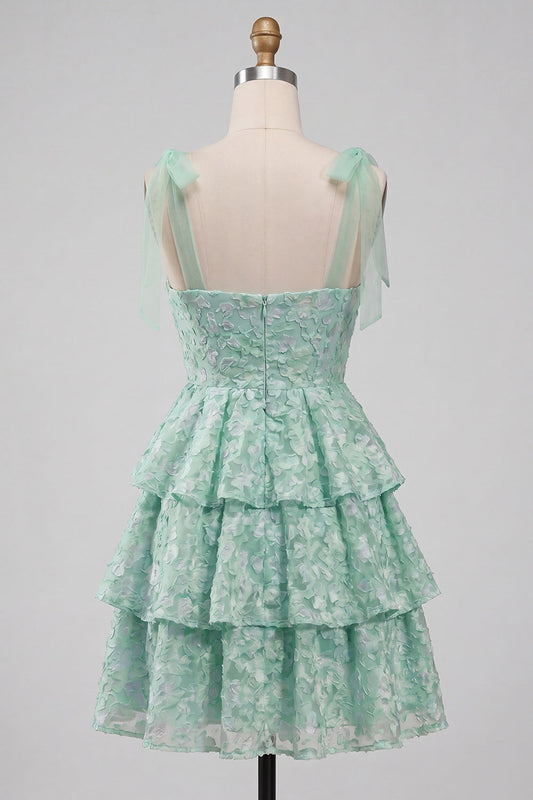 Robe de bal trapèze évasée florale vert clair à bretelles épaisses et volants