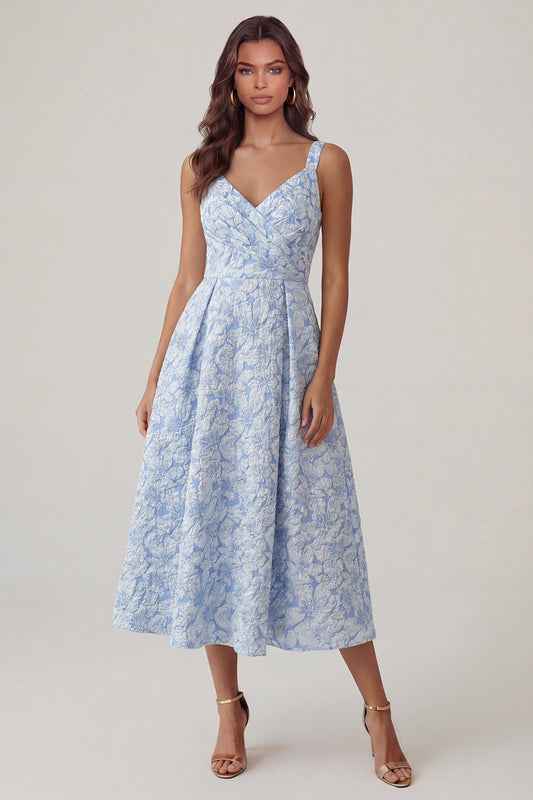 Robe midi bleu jacquard à encolure en V froncée coupe évasée
