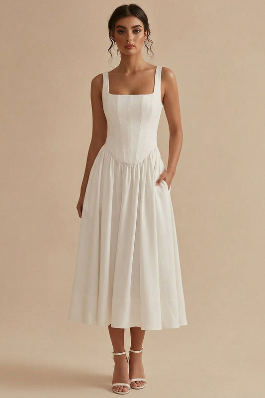 Robe blanche en satin A-line à col carré et bustier