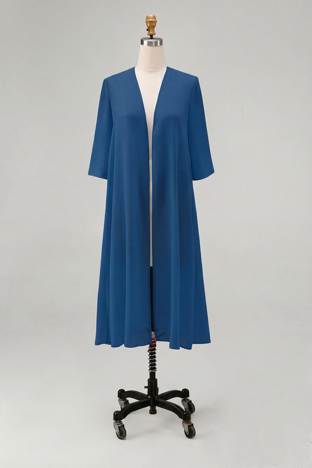 Veste en mousseline bleu ciel à manches mi-longues