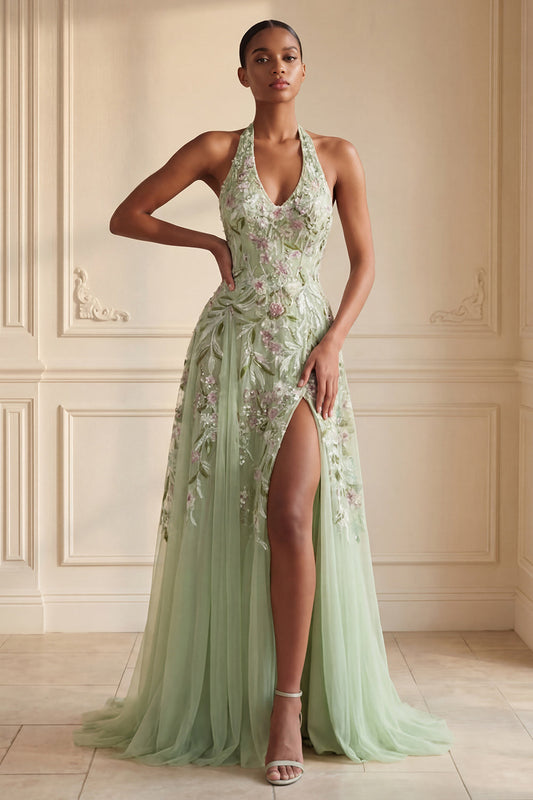 Robe de bal longue en tulle brodé à paillettes ligne A Dusty Sage, col licou et fente