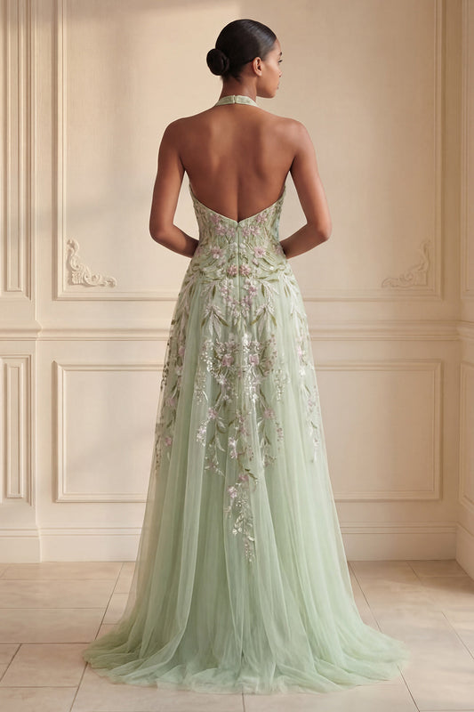 Robe de bal longue en tulle brodé à paillettes ligne A Dusty Sage, col licou et fente