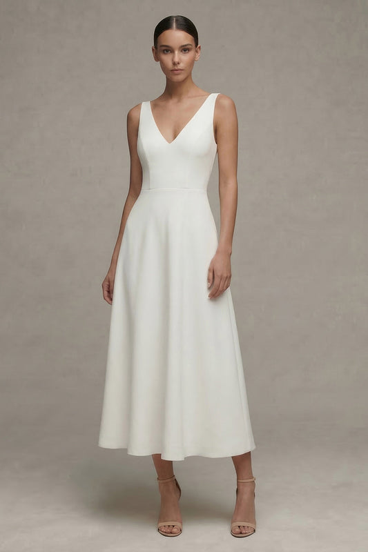 Robe de fiançailles sans manches col en V coupe trapèze satin blanc