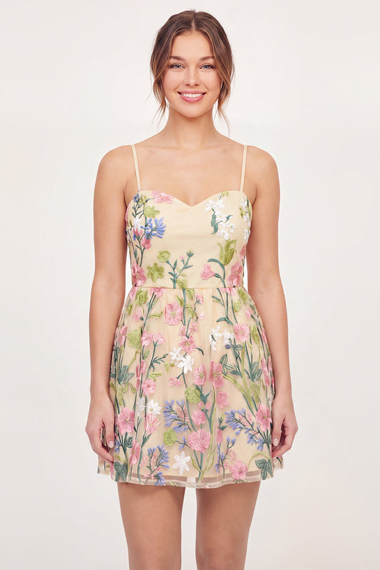 Tulle Floral Embroidered Yellow Mini Graduation Dress
