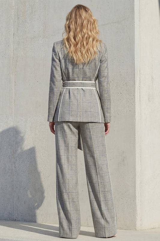 Grey Peak Lapel 2-Piece Women's Suit with Belt