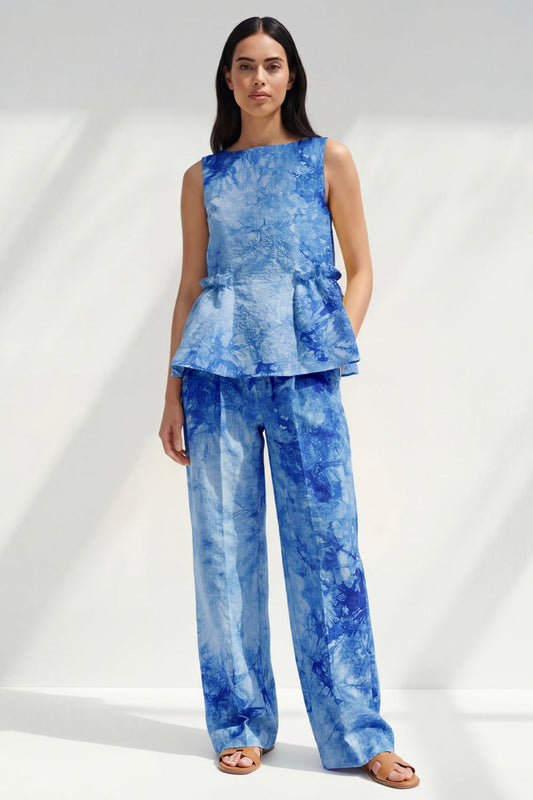 Ensemble tailleur 2 pièces bleu à imprimé, volanté, col bateau, avec poches