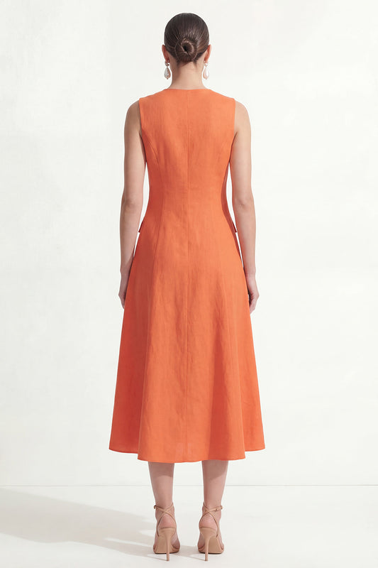 Robe de travail midi en satin évasée orange à col en V
