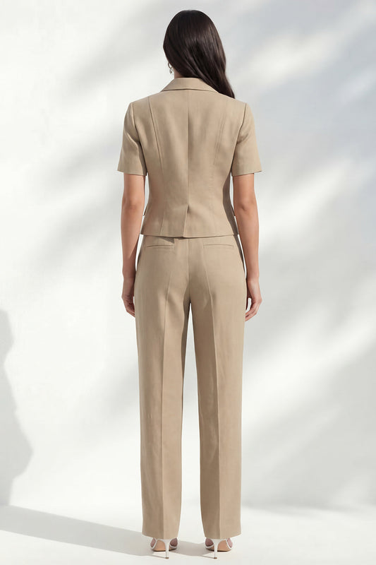 Costume Long Femme Kaki à Revers Crantés, Simple Boutonnage, Manches Courtes, Coupe Slim