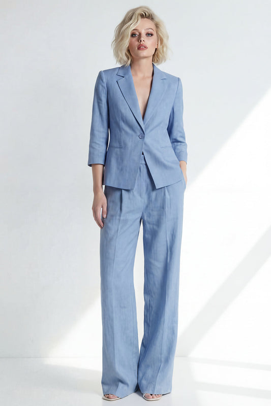 Tailleur-pantalon femme bleu ciel ajusté, un bouton, revers crantés